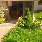 апарт готель,, червона рута,, 3* Skhidnytsia