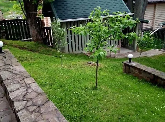 апарт готель,, червона рута,, Skhidnytsia
