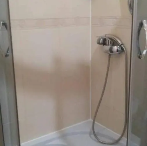 апарт готель,, червона рута,, 3* Skhidnytsia