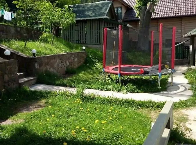апарт готель,, червона рута,, 3* Skhidnytsia