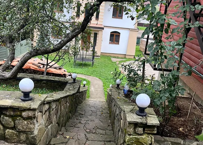 Apartahotel апарт готель,, червона рута,, Skhidnytsia